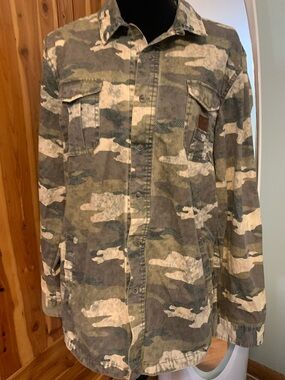 Third & Army "California Pioneers" Camo Button
Down Shirt Jacket